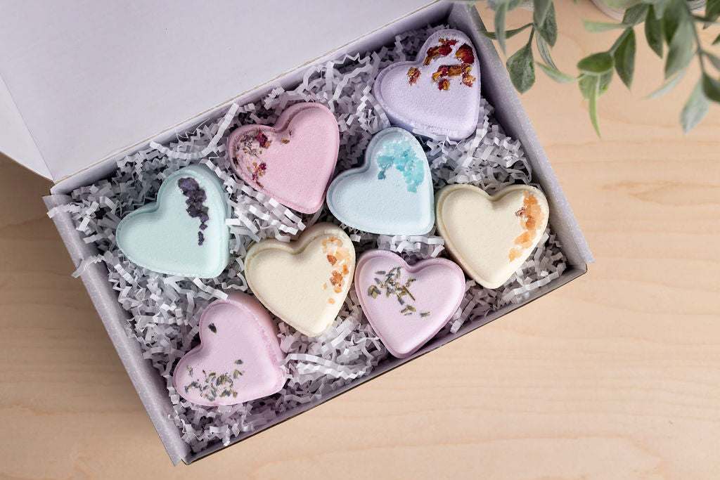 CBD - 8 Bath bombs set -  perfect for a relaxing Mother's day bath by Lizush
