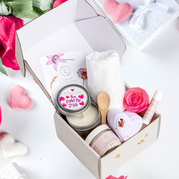 Cute LOVE Special Gift Box, Natural Skincare Gift Box, Mother's Day Gift, BFF, Sister by Lizush