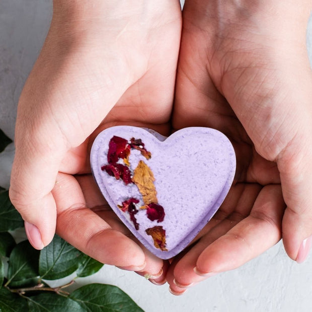 Set of 5 Heart Shaped Shower Steamers Package  - in a Gift Box - Can be personalized by Lizush