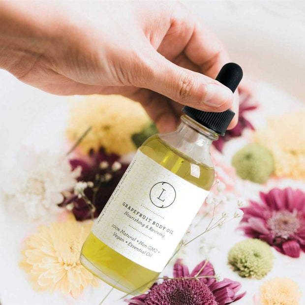 body oil, natural body oil, Grapefruit Moisturizing Body Oil, Nourishing body oil, Citrus body oil - lizush